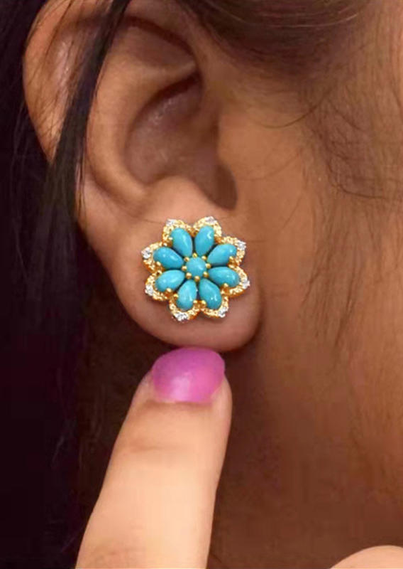 Earrings Snowflake Turquoise Rhinestone Alloy Earrings in Gold,Silver. Size: One Size