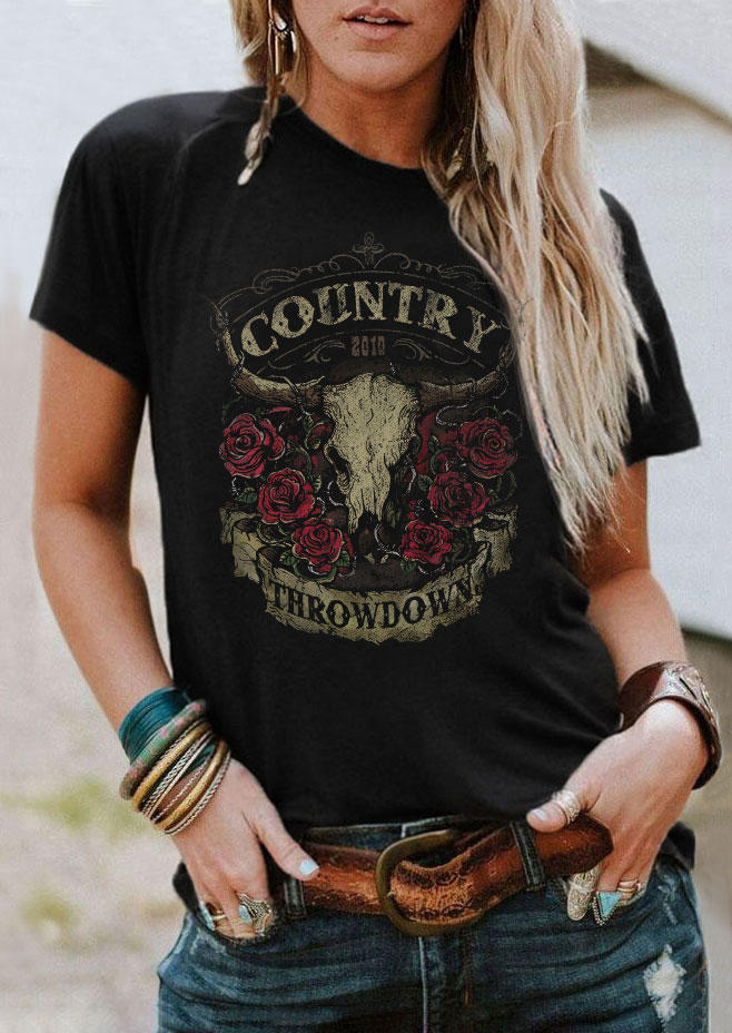

T-shirts Tees Country Throwdown Steer Skull Rose T-Shirt Tee in Black. Size