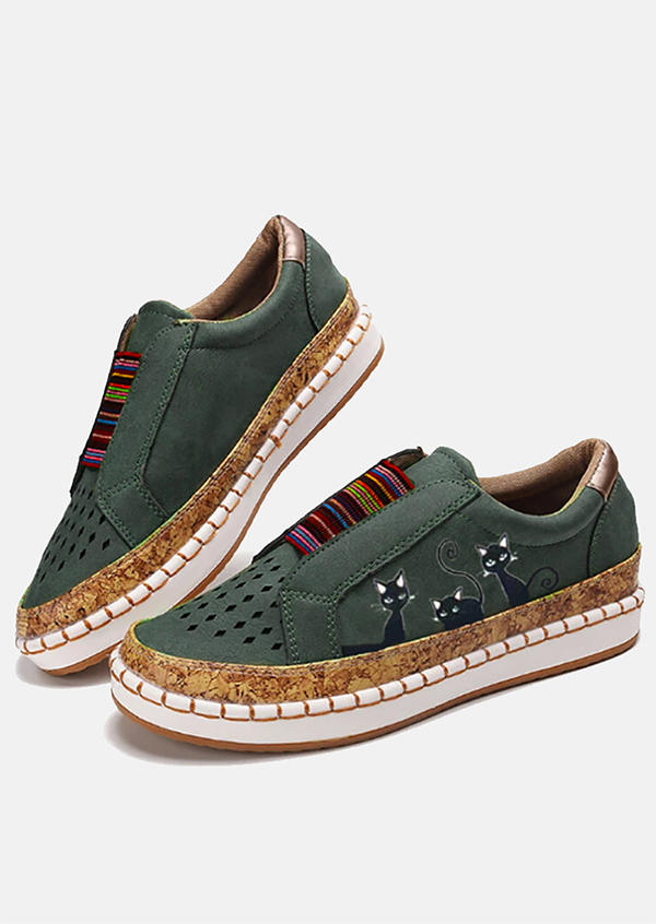 Serape Striped Cat Hollow Out Round Toe Casual Sneakers - Green