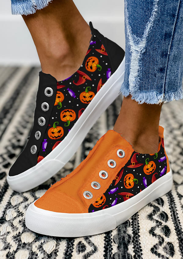 

Sneakers Halloween Pumpkin Face Slip On Flat Sneakers in Multicolor. Size: ,38,39,40,41