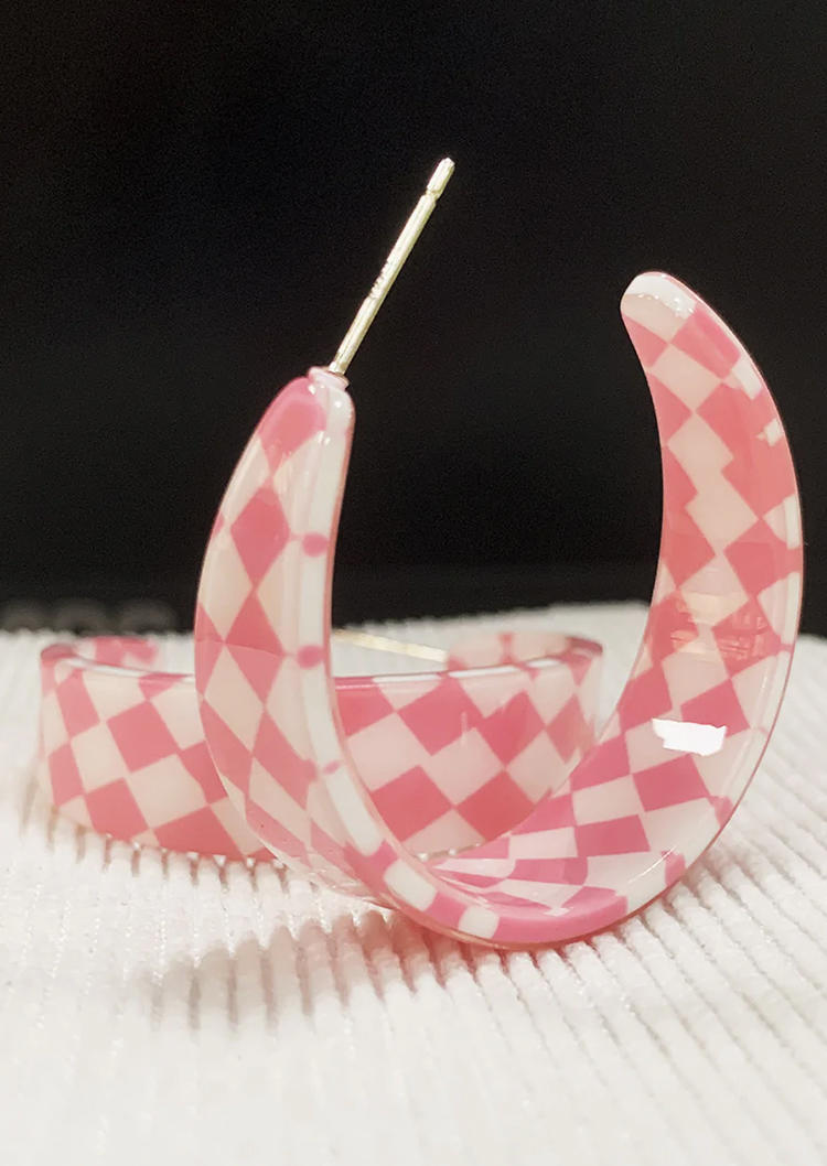 Earrings Plaid Checkered Hoop Stud Earrings in Pink. Size: One Size