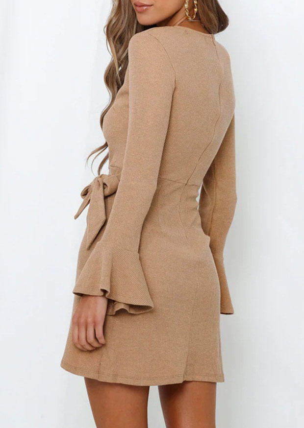 

Mini Dresses Wrap Zipper Flare Sleeve O-Neck Mini Dress in Khaki. Size: ,XL