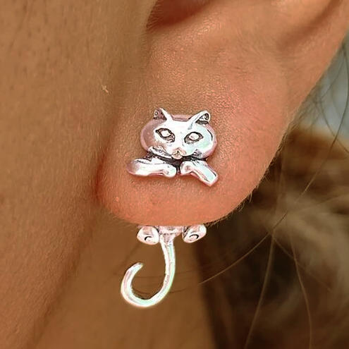 Vintage Cat Stud Alloy Earrings