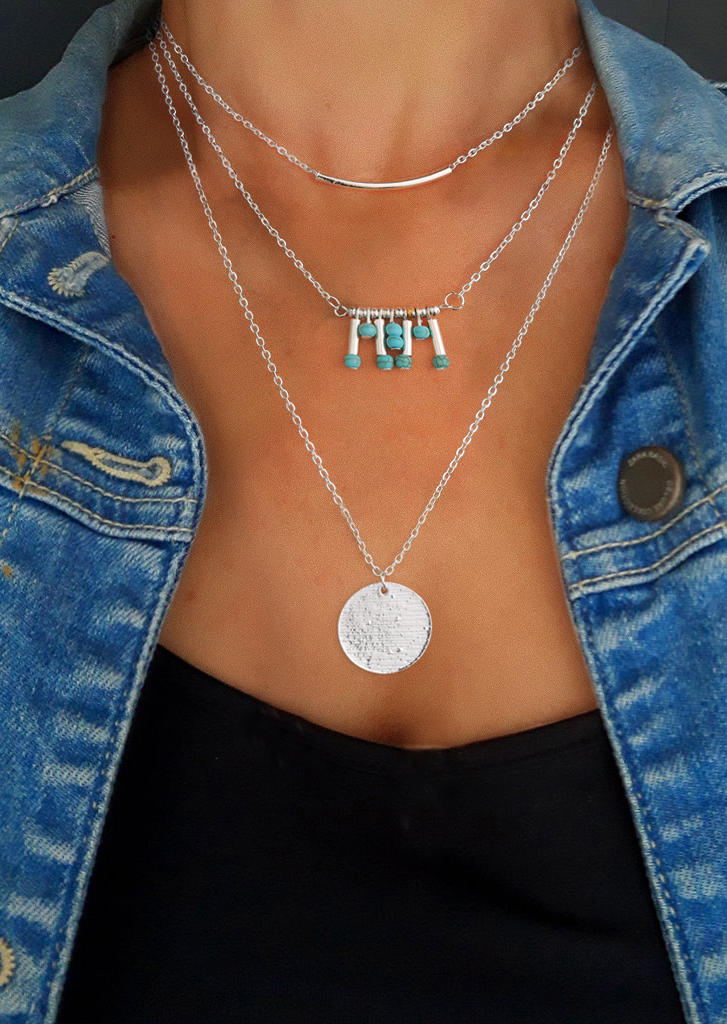 

Necklaces Turquoise Multi-Layered Pendant Necklace in Silver. Size