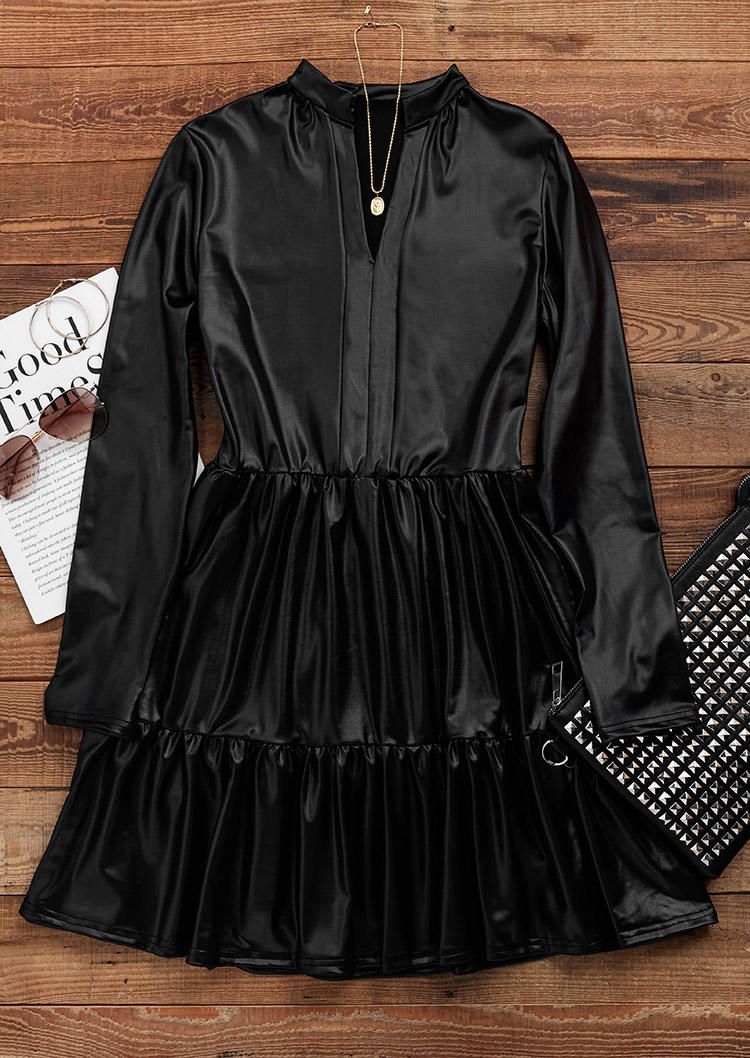 Mini Dresses Pocket Ruffled Long Sleeve Mini Dress in Black. Size: S,XL