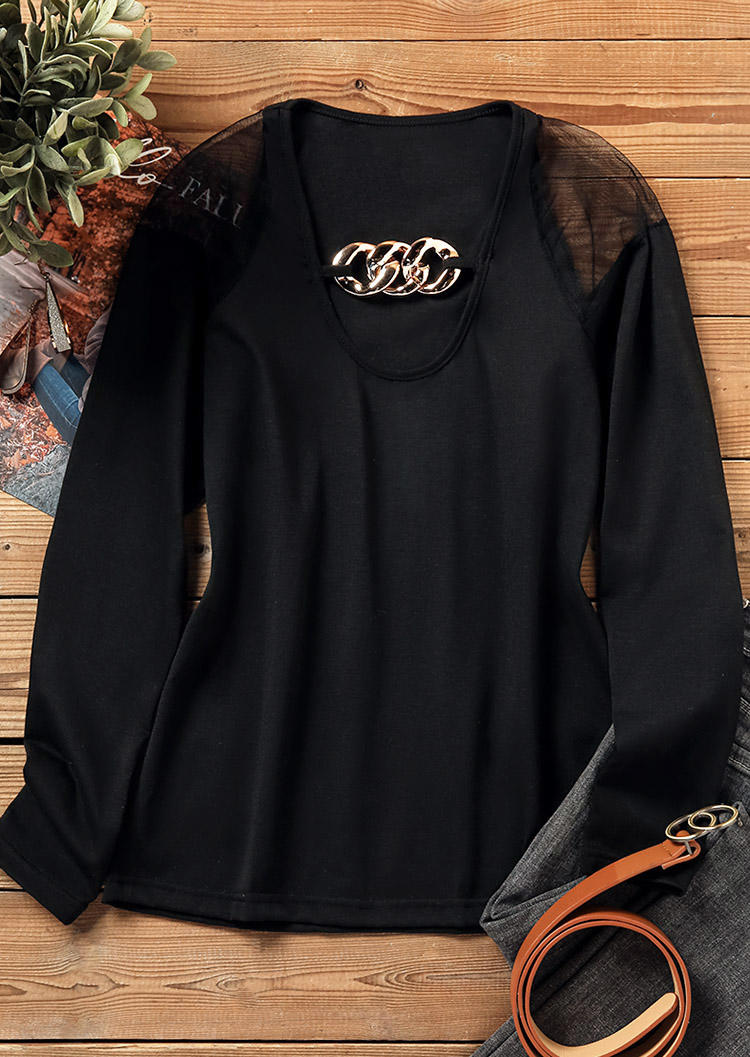 

Blouses Mesh Splicing Hollow Out Metal Chain Blouse in Black. Size: ,XL
