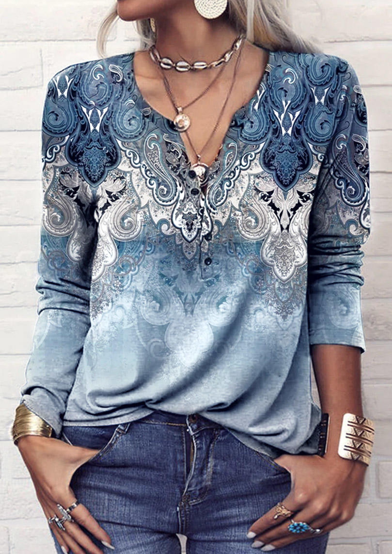 

Blouses Button Vintage Notched Neck Blouse in Multicolor. Size