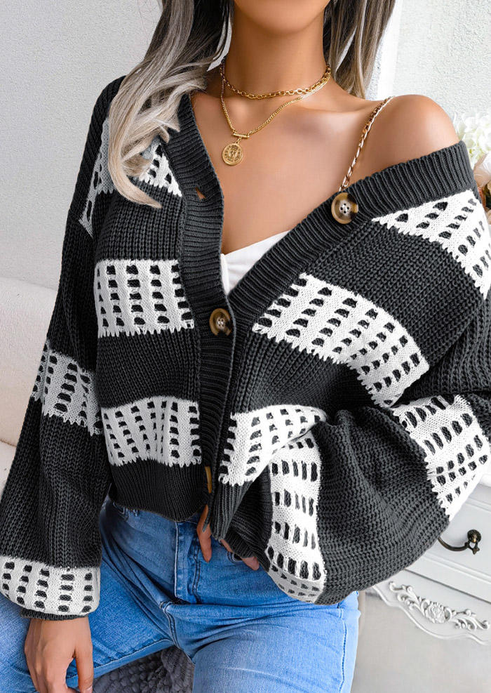 

Cardigans Color Block Button Sweater Cardigan in Black. Size: L