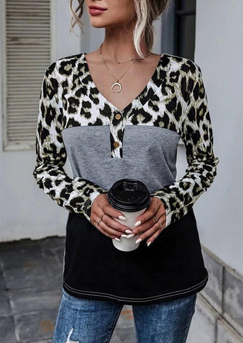 

Blouses Leopard Color Block Button Long Sleeve Blouse in Multicolor. Size: M