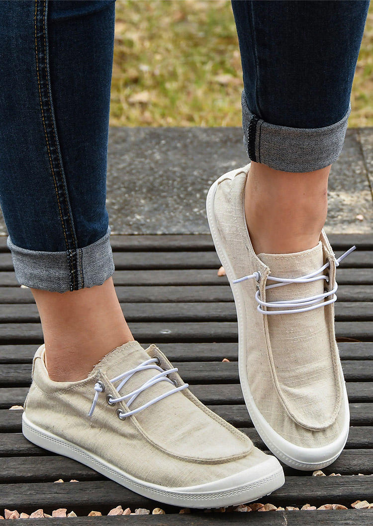 

Sneakers Lace Up Flat Canvas Sneakers in Khaki. Size: ,40