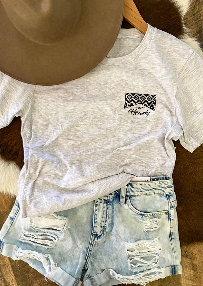 

T-shirts Tees Howdy Steer Skull Aztec O-Neck T-Shirt Tee - Light Grey in Gray. Size