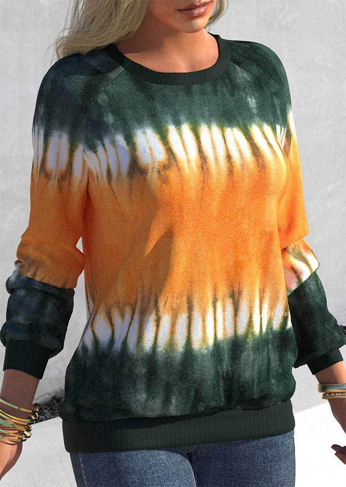 Sweatshirts Tie Dye Gradient Long Sleeve Sweatshirt in Multicolor. Size: M