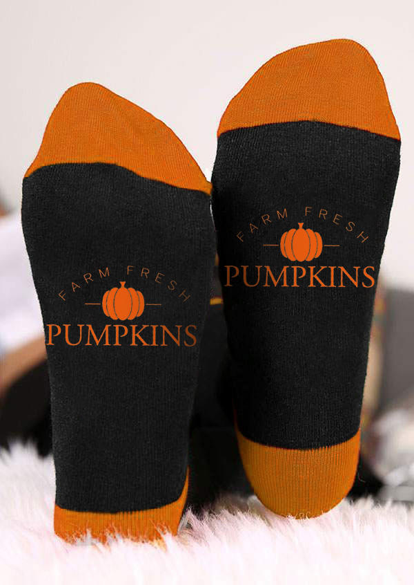 Crew Socks Farm Fresh Pumpkins Crew Socks in Orange. Size: One Size