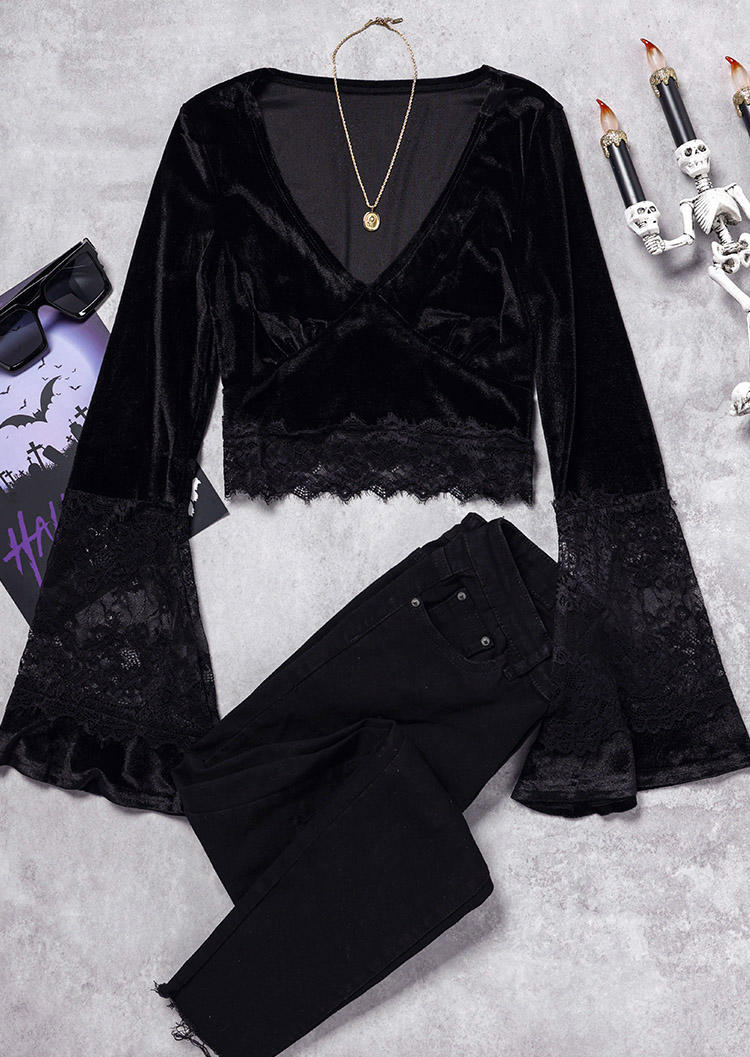 Halloween Gothic Lace Splicing Flare Sleeve Crop Top without Choker - Black