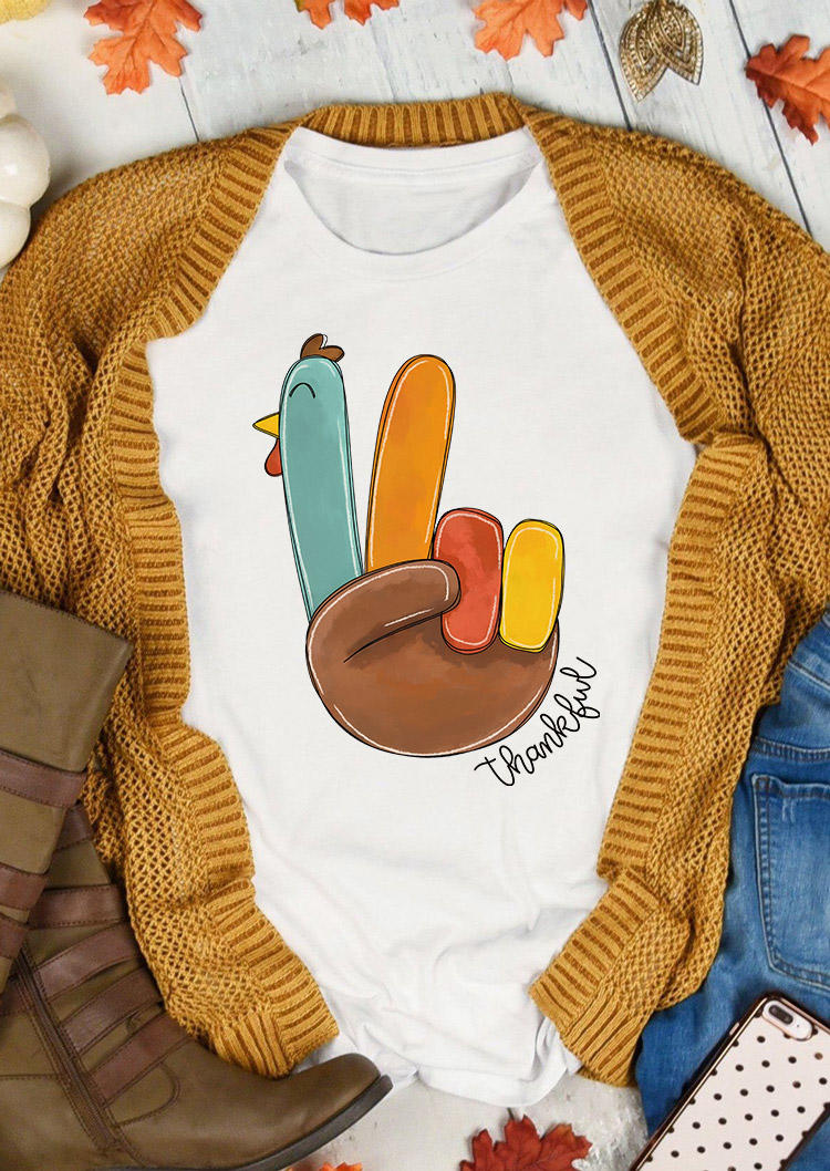 T-shirts Tees Thankful Turkey O-Neck T-Shirt Tee in White. Size: L,M,S,XL