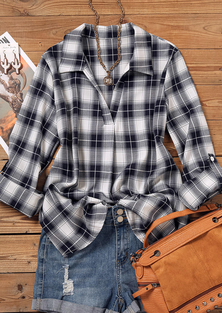 Shirts Plaid Button Long Sleeve Turn-down Collar Shirt in Multicolor. Size: S