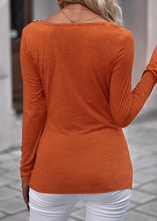 Blouses Button Long Sleeve Ruched Blouse in Orange. Size: L,M,S,XL