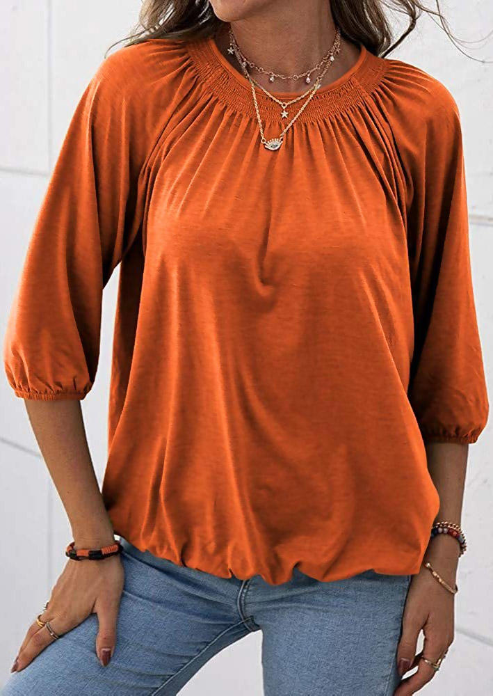 

Blouses Ruffled Three Quarter Sleeve O-Neck Blouse in Orange. Size: L,M