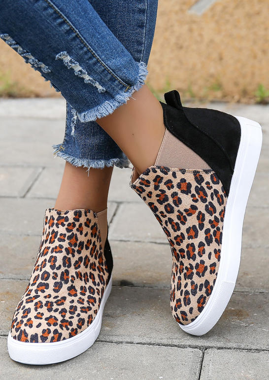 

Sneakers Leopard Color Block Round Toe Sneakers in Multicolor. Size: ,39,41