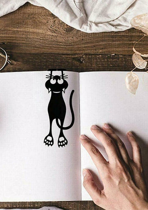 Hollow Out Black Kitten Bookmark in Black. Size: One Size