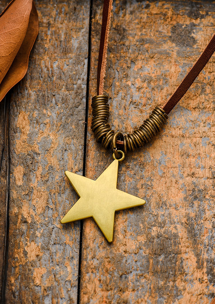 

Necklaces Star Alloy Leather Pendant Necklace in Multicolor. Size