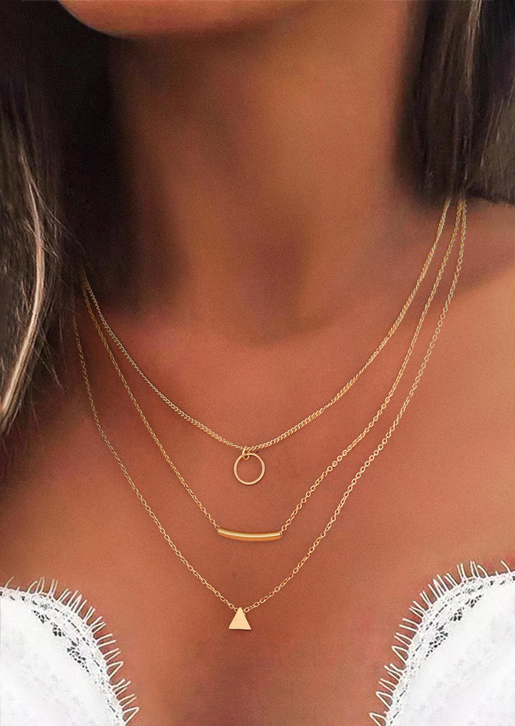 Necklaces Geometric Round Multi-Layered Pendant Necklace in Gold. Size: One Size