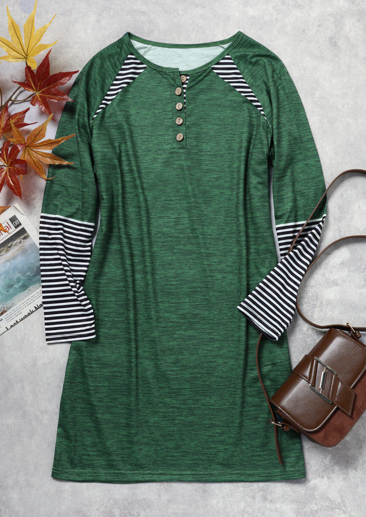 

Mini Dresses Striped Button Long Sleeve Mini Dress in Green. Size: M
