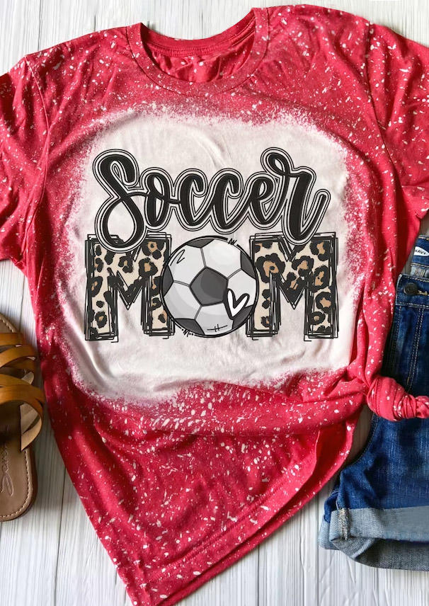 T-shirts Tees Soccer Mom Leopard T-Shirt Tee in Red. Size: L,M,S,XL