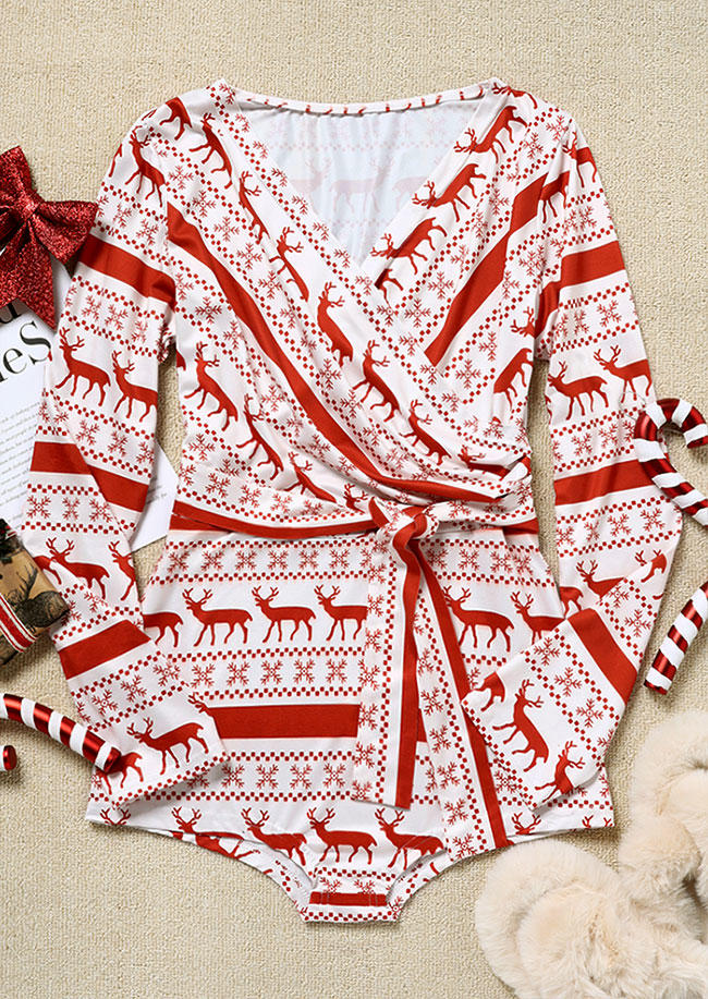 

Sleepwear Christmas Snowflake Reindeer Wrap One-Piece Pajamas in Multicolor. Size: L