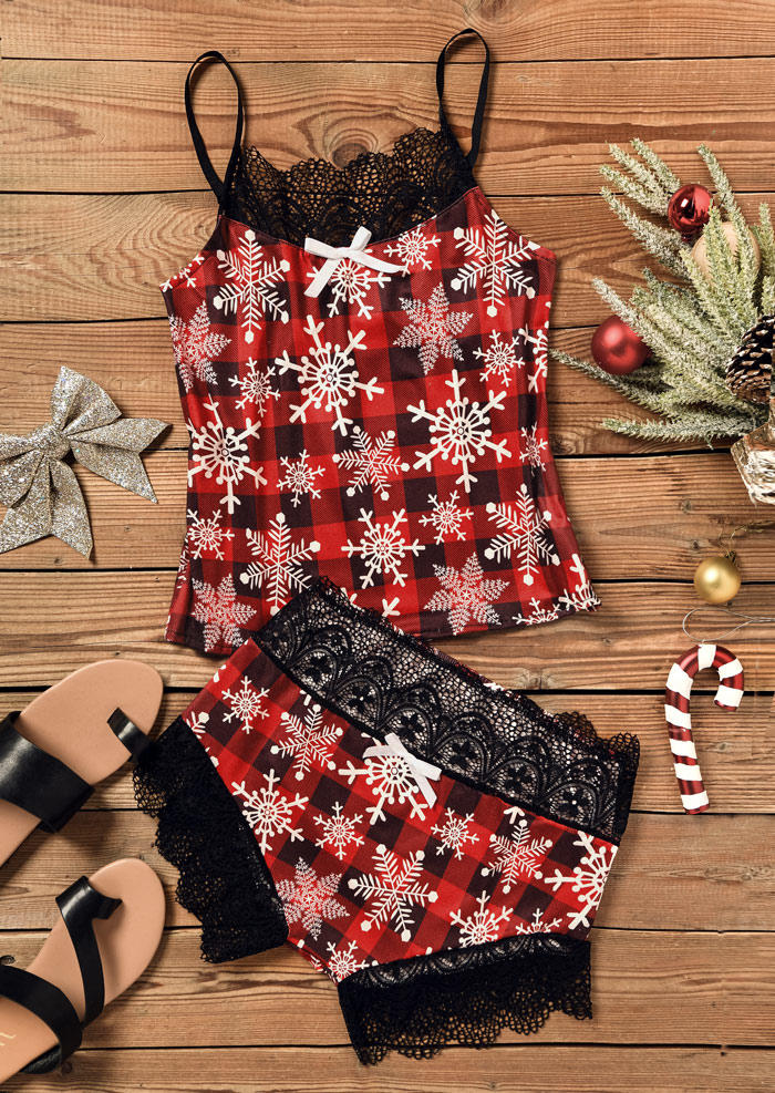 

Sleepwear Christmas Snowflake Plaid Lace Camisole And Shorts Pajamas Set in Red. Size