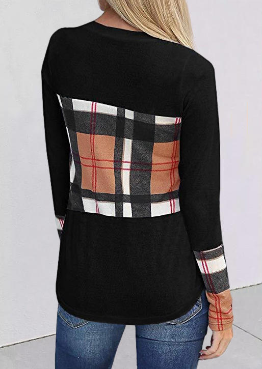 

Blouses Plaid Long Sleeve O-Neck Blouse in Black. Size