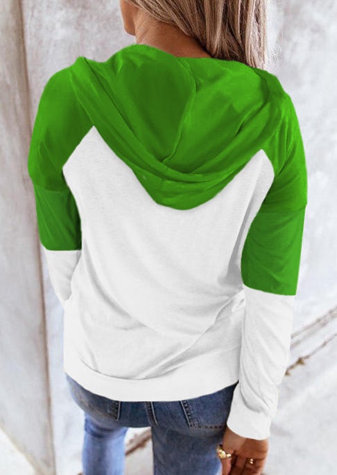 

Hoodies Christmas Mistletoe Gnomies Hoodie in Green. Size: L,M,,XL