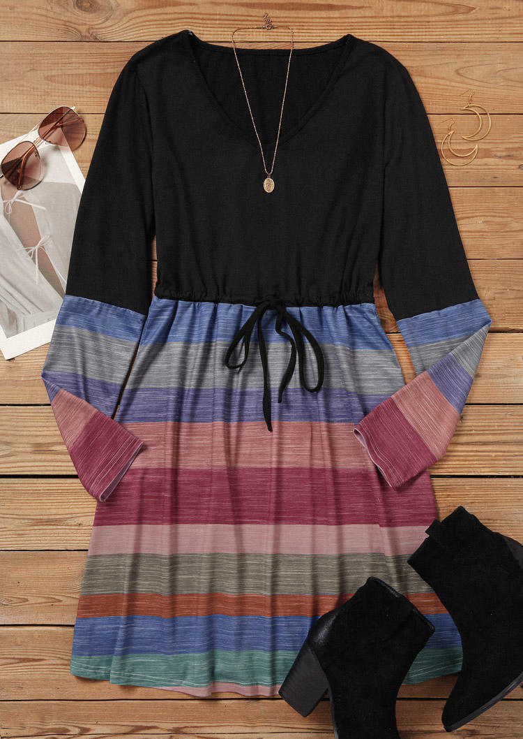 

Mini Dresses Color Block Long Sleeve V-Neck Tie Mini Dress in Multicolor. Size