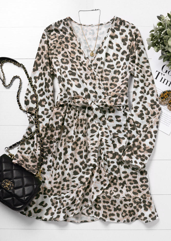 

Mini Dresses Leopard Long Sleeve Casual Mini Dress in Multicolor. Size: L