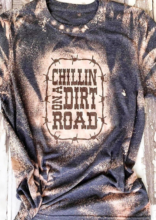 

T-shirts Tees Chillin' On A Dirt Road Bleached T-Shirt Tee - Dark Grey in Gray. Size