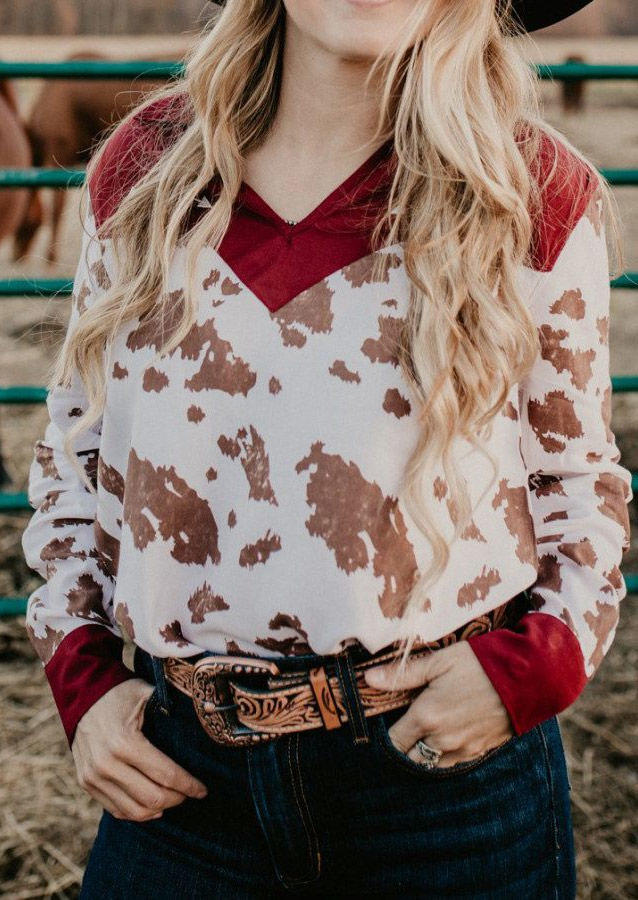 

Blouses Long Sleeve Turn-Down Collar Blouse in White. Size: L,M,,XL