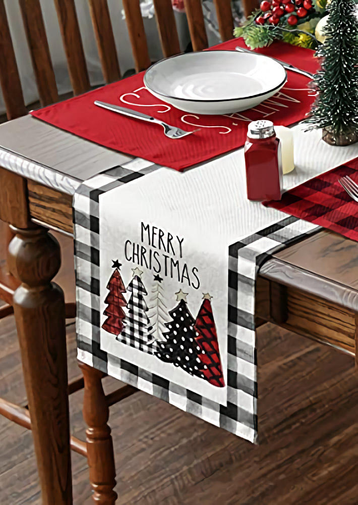 

Table Cloths Merry Christmas Plaid Polka Dot Star Table Runner in Multicolor. Size