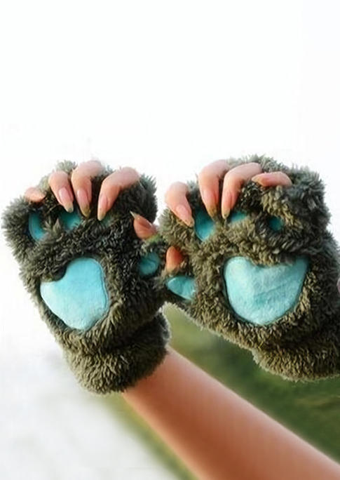 

Gloves Cat Paw Fuzzy Warm Gloves in Green. Size