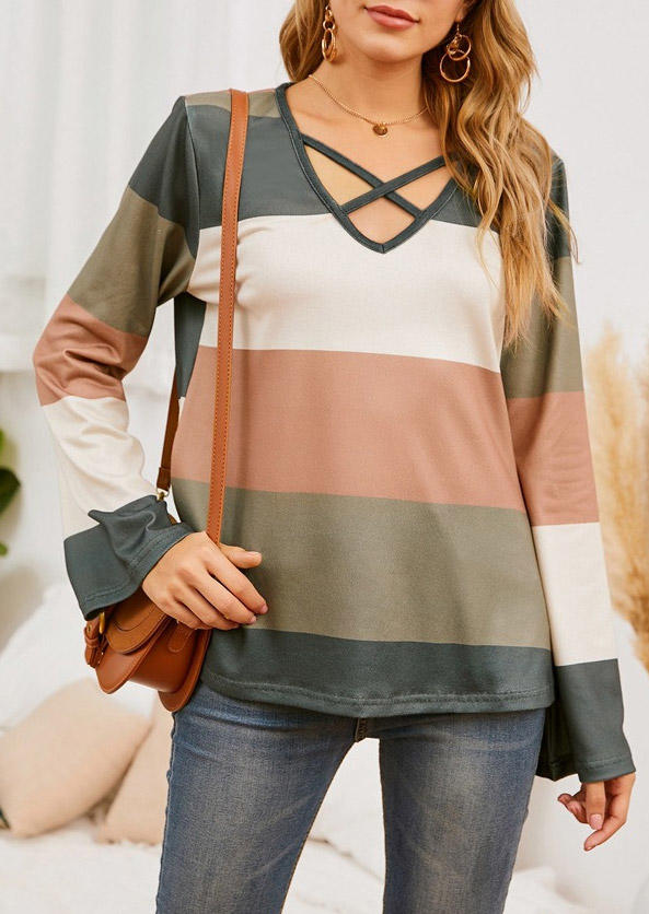 

Blouses Color Block Criss-Cross Long Sleeve Blouse in Multicolor. Size
