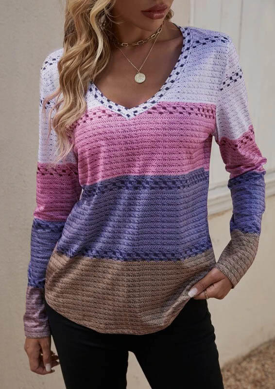 

Blouses Color Block Long Sleeve Blouse in Multicolor. Size: L,M,,XL