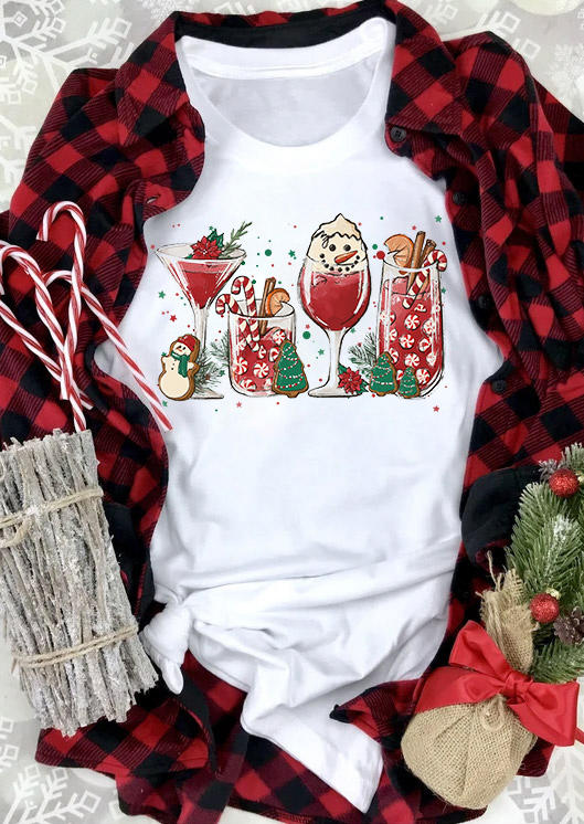 

T-shirts Tees Christmas Snowman Mistletoe T-Shirt Tee in White. Size