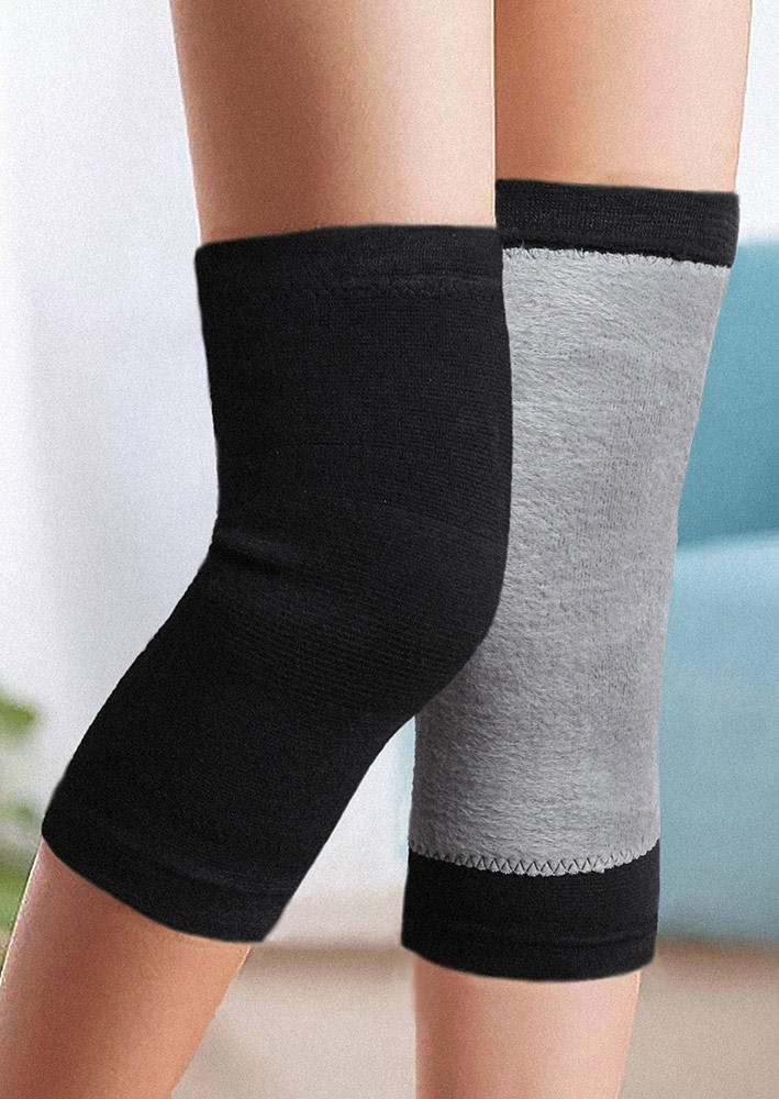 

Sport Product 2Pcs Winter Color Block Warm Brace Knee in Black. Size