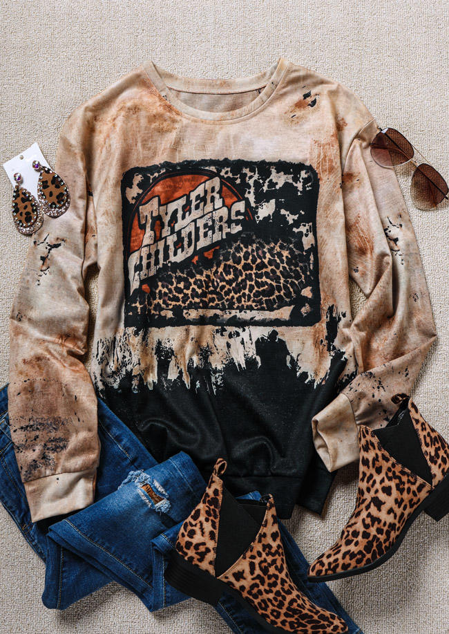 

Sweatshirts Leopard Tie Dye Pullover Sweatshirt in Multicolor. Size: L,M