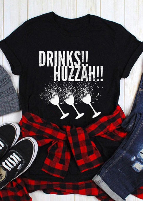 T-shirts Tees Drinks Huzzah O-Neck T-Shirt Tee in Black. Size: L,M,S,XL