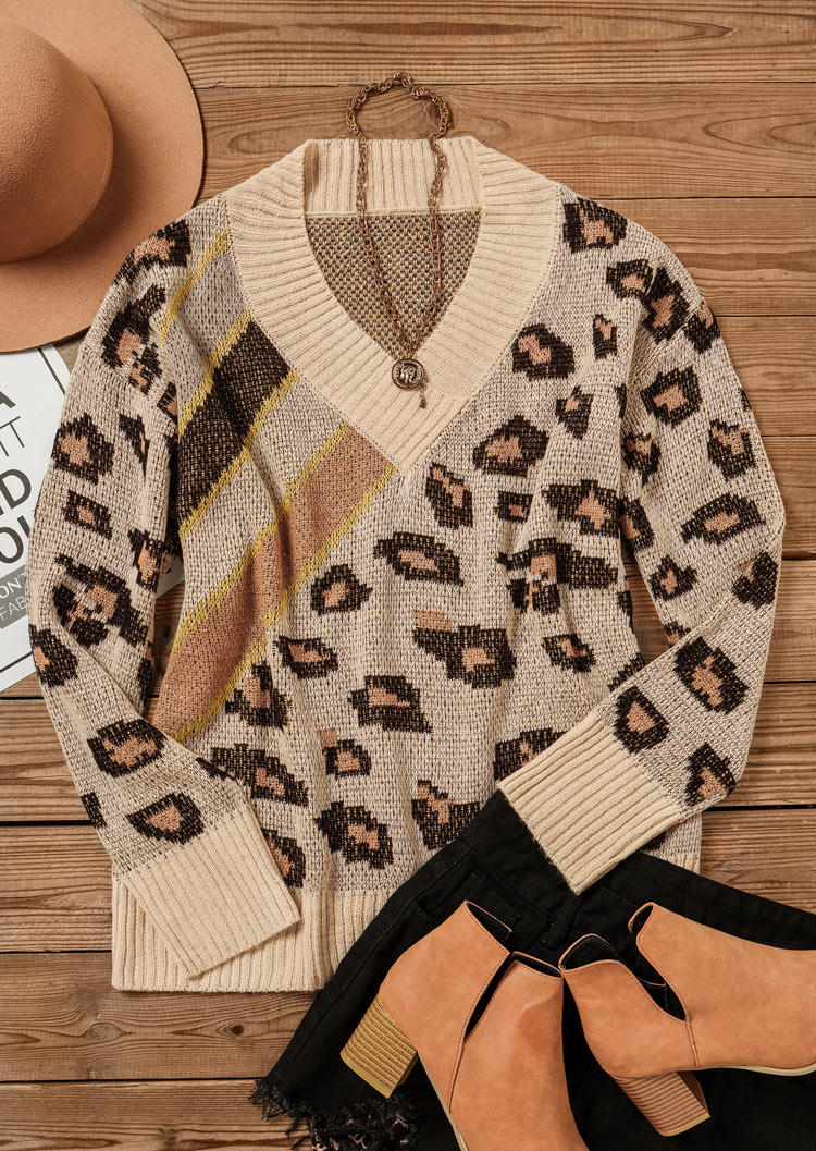 

Sweaters Leopard Glitter V-Neck Long Sleeve Sweater in Multicolor. Size: M