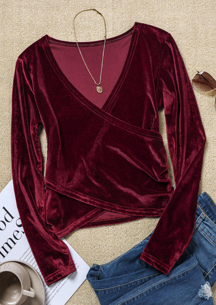 

Blouses Irregular Ruffled Long Sleeve Velvet Blouse - Burgundy in Red. Size: L,M