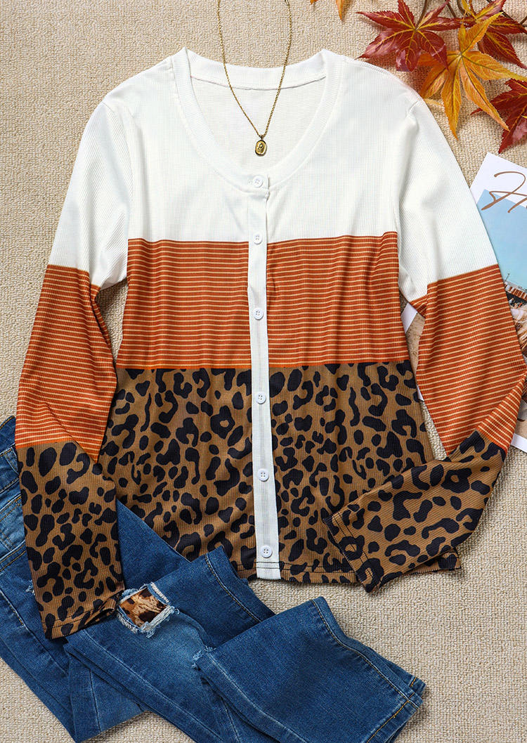 

Blouses Leopard Striped Button Long Sleeve Blouse in Multicolor. Size: L,M,,XL