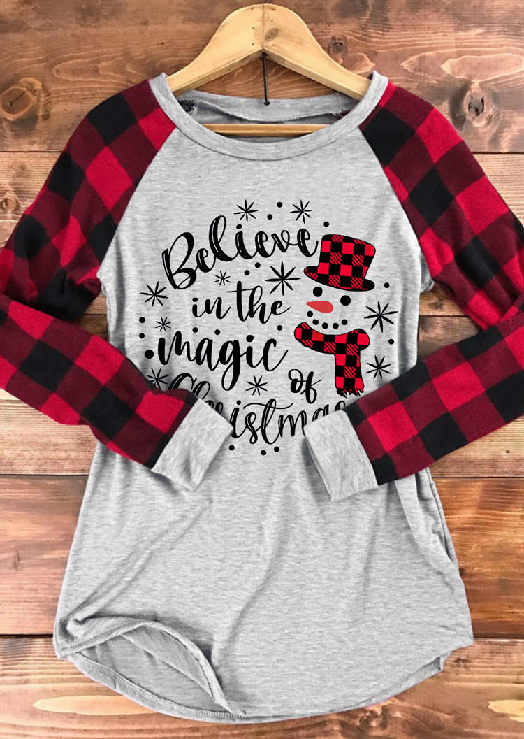 T-shirts Tees Believe In The Magic Of Christmas Snowman Plaid T-Shirt Tee - Light Grey in Gray. Size: L,M,S