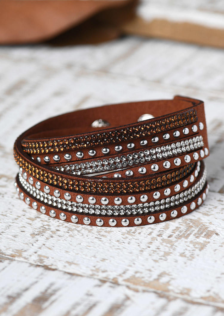 

Bracelet Rivet Rhinestone Multi-Layered Leather Bracelet in Multicolor. Size