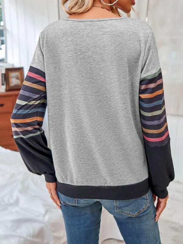 

Sweatshirts Colorful Striped Button Pullover Sweatshirt in Multicolor. Size: L,M,,XL